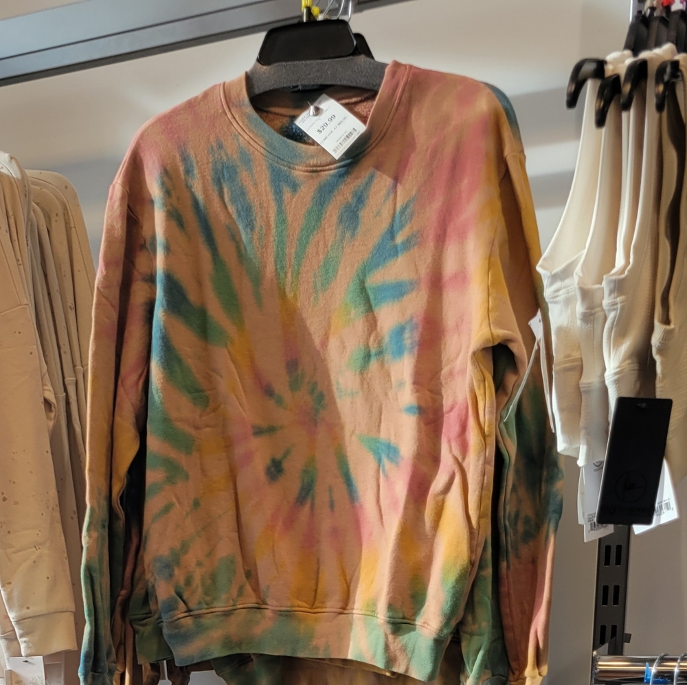 Active sweatshirt